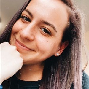 Meet your Posher, Marissa